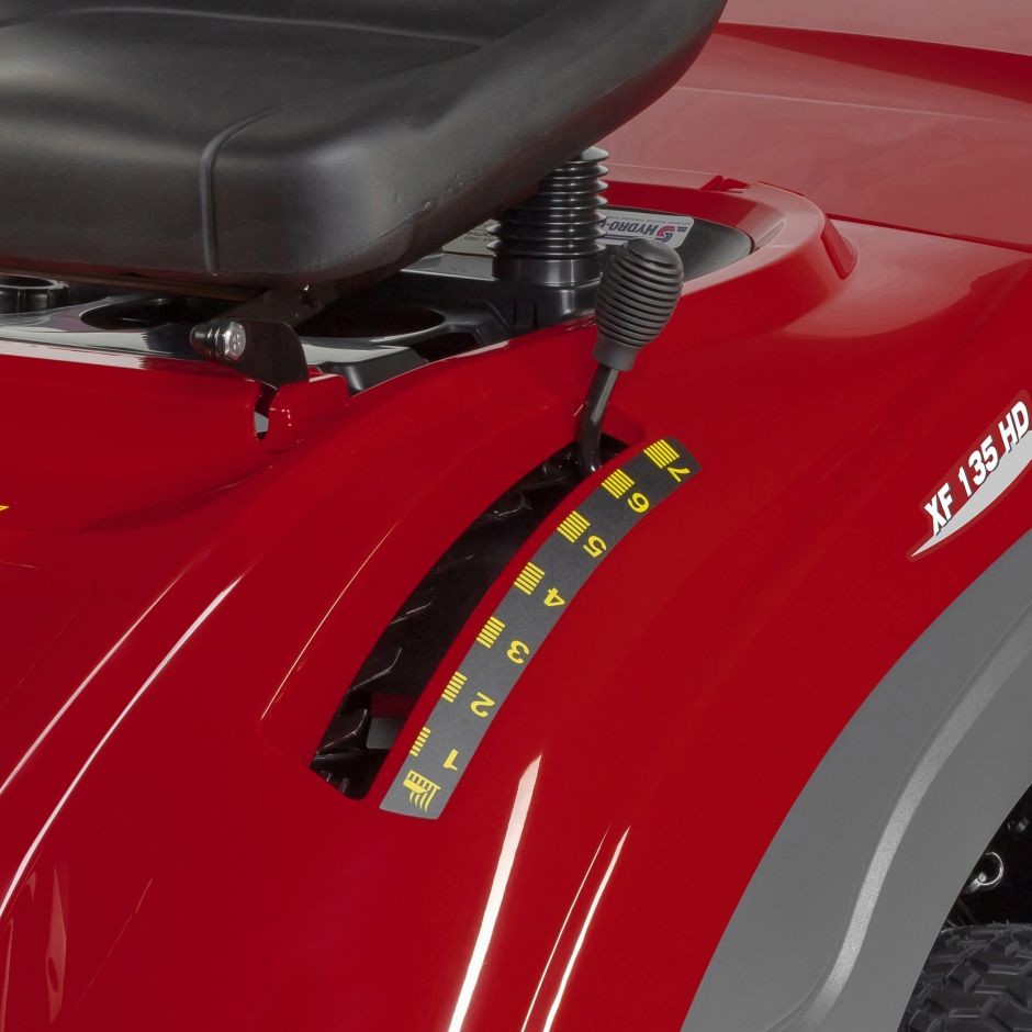 XF135HD_2T0210473C20_detail01