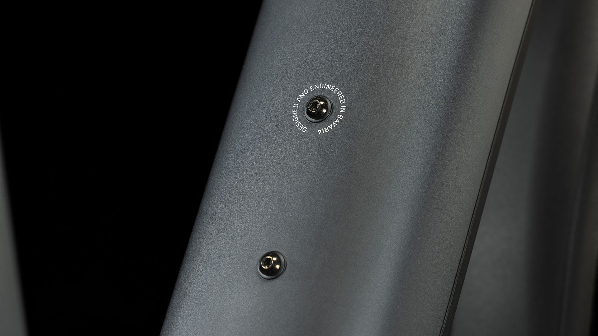 cube-touring-hybrid-one-500-crossbar