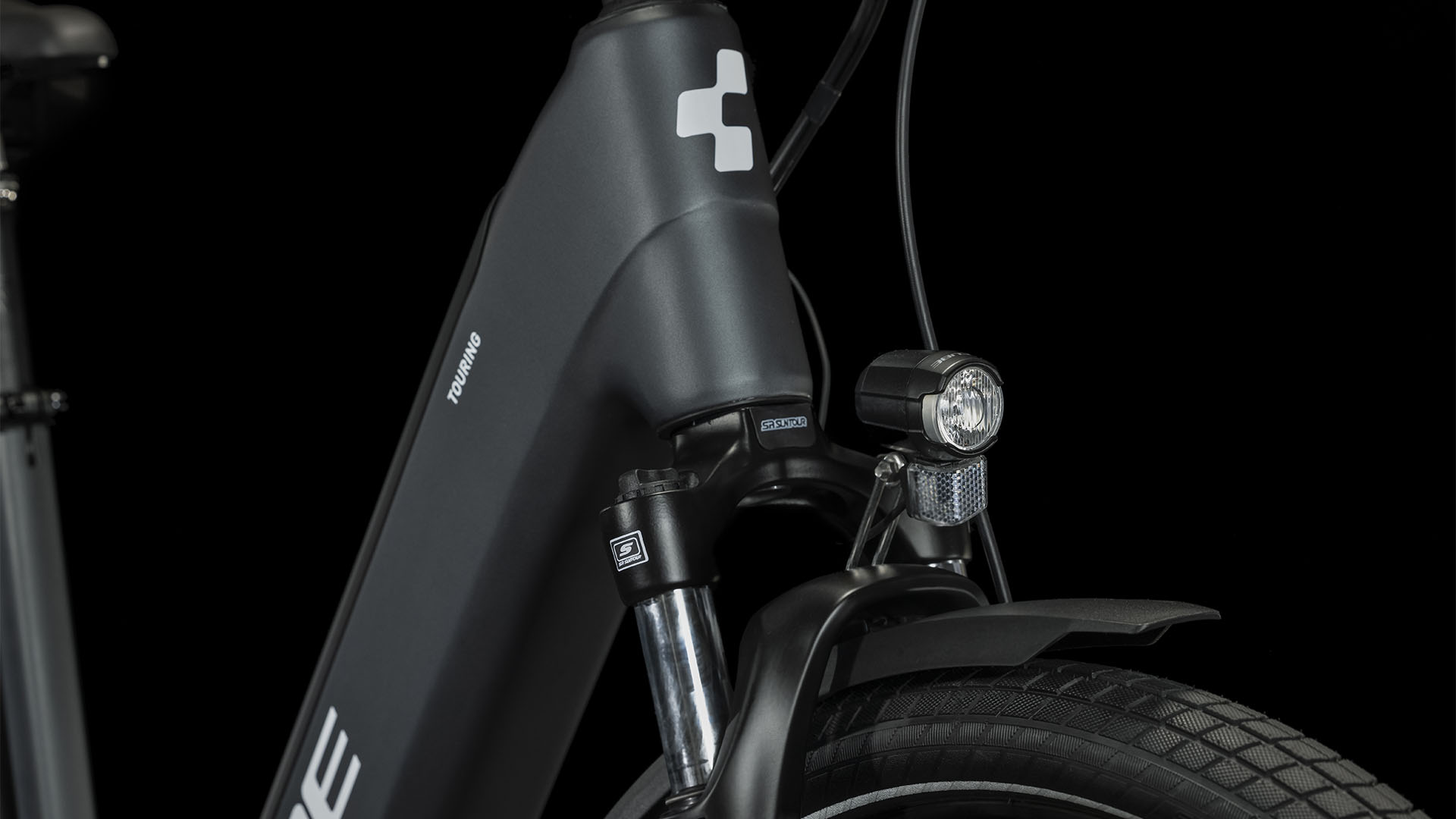 cube-touring-hybrid-one-500-easy-entry