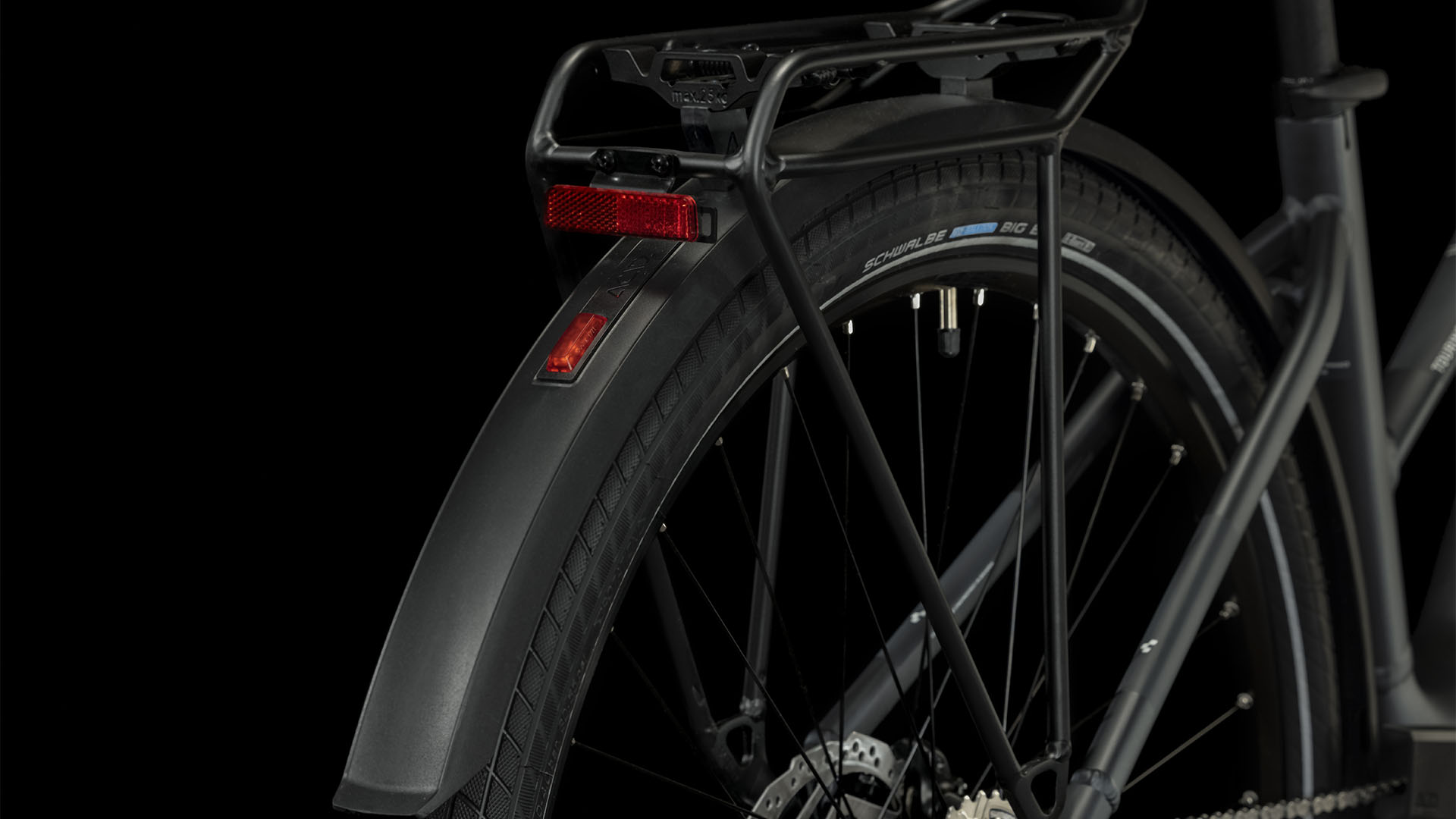 cube-touring-hybrid-one-500-trapeze