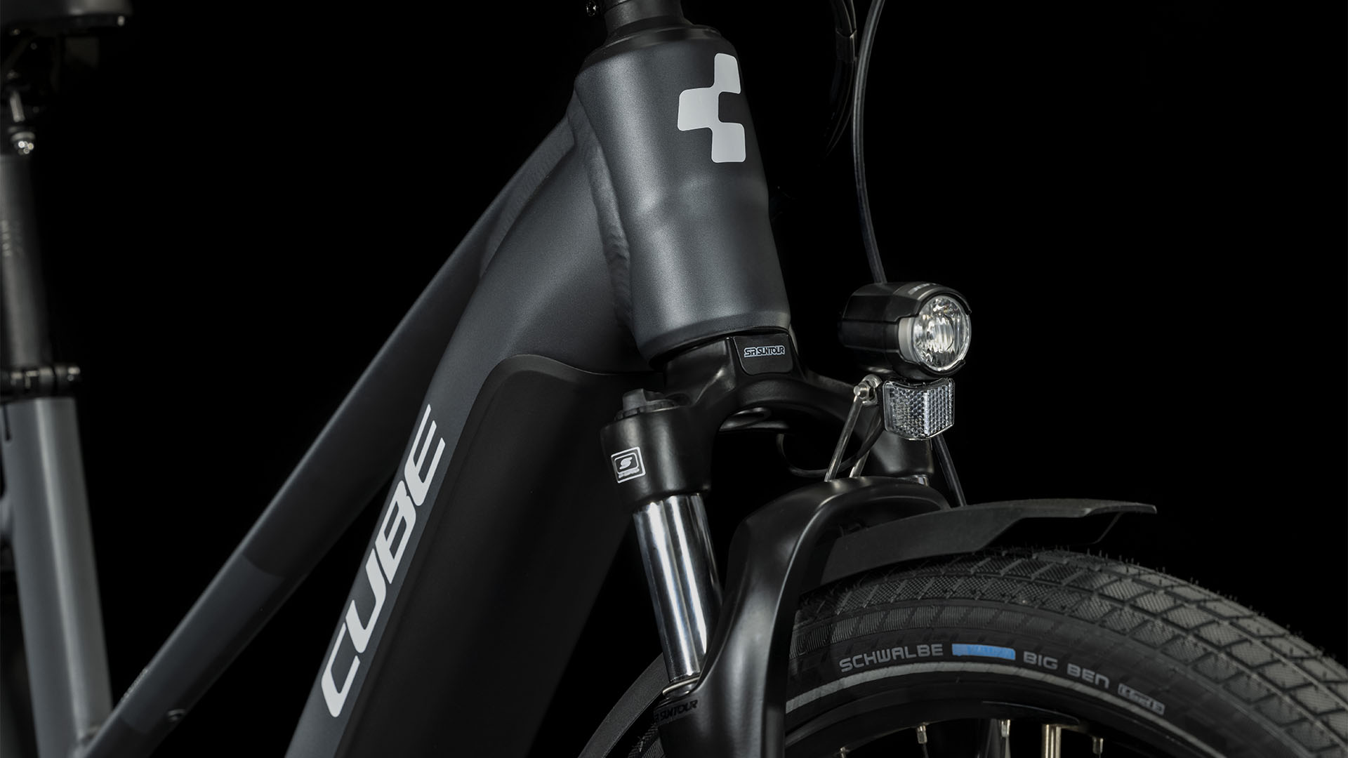 cube-touring-hybrid-one-500-trapeze