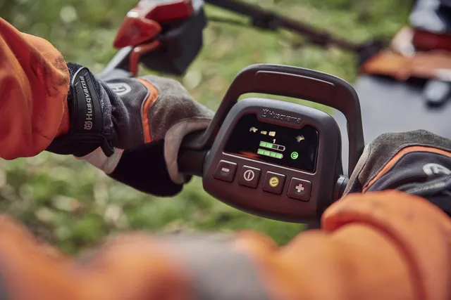 husqvarna-lc-551iv-without-battery-or-charger